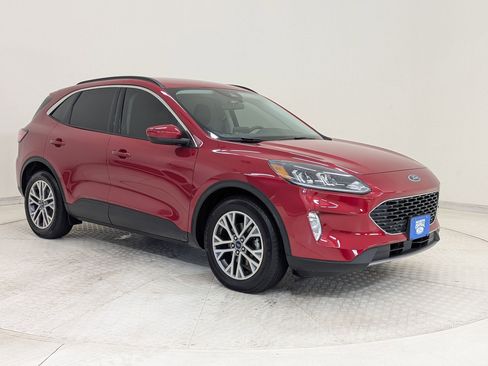 Certified 2022 Ford Escape SEL w/ Technology Package image 6