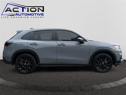 Used 2024 Honda HR-V Sport image 6