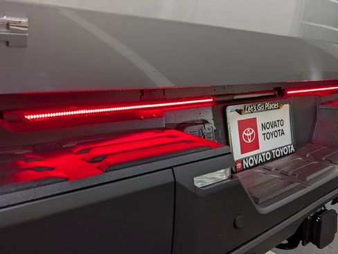 New 2026 Toyota Tundra SR5 AWD/4WD image 7