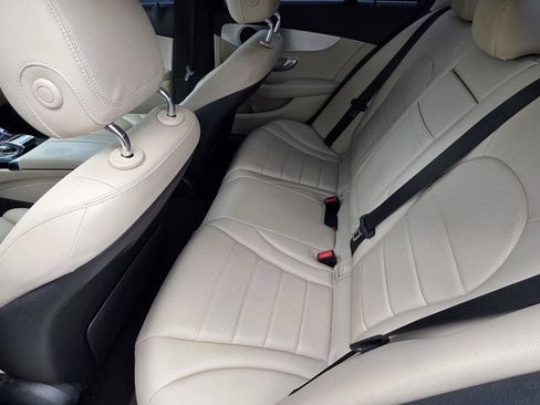 Used 2016 Mercedes-Benz C 300 Sedan image 7