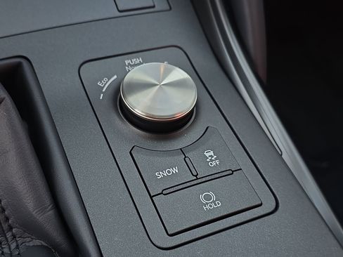 Used 2025 Lexus IS 350 F Sport image 25