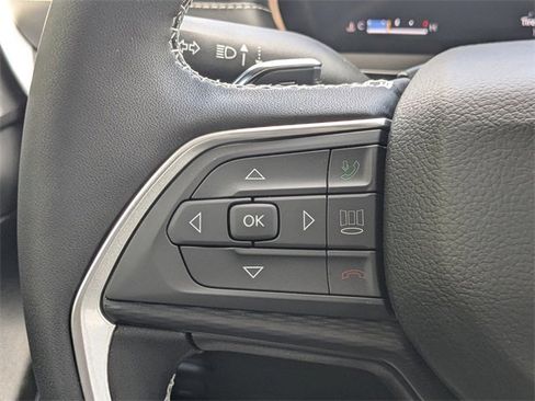 New 2025 Jeep Grand Cherokee Laredo X w/ Luxury Tech Group I image 25