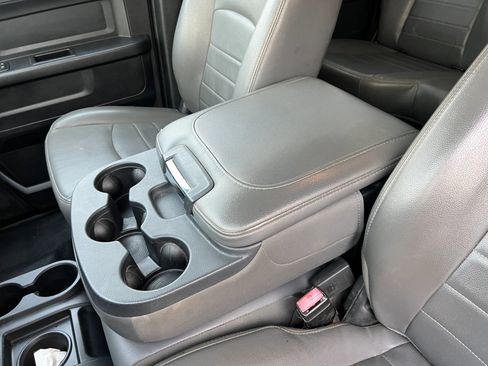 Used 2015 RAM 5500 Tradesman image 14