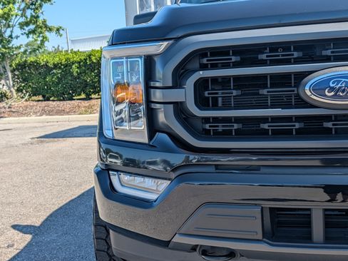 Used 2022 Ford F150 XLT w/ Equipment Group 302A High AWD/4WD image 9