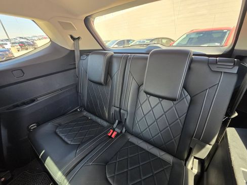 Used 2024 Volkswagen Atlas SEL Premium R-Line AWD/4WD image 23