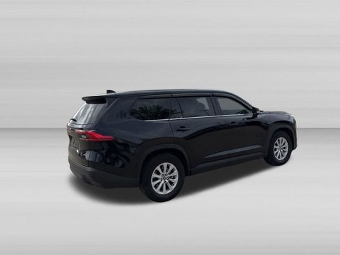 Used 2024 Toyota Grand Highlander XLE AWD/4WD image 4