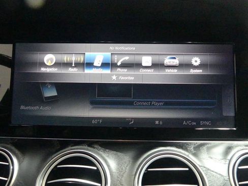 Used 2017 Mercedes-Benz E 300 4MATIC image 40