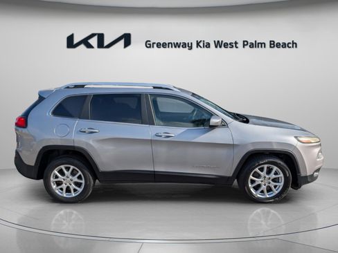 Used 2014 Jeep Cherokee Latitude image 8