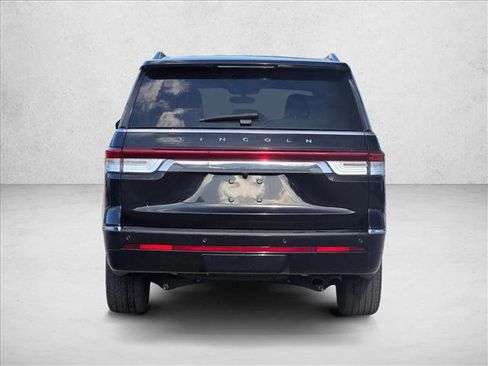 Certified 2023 Lincoln Navigator Reserve image 6