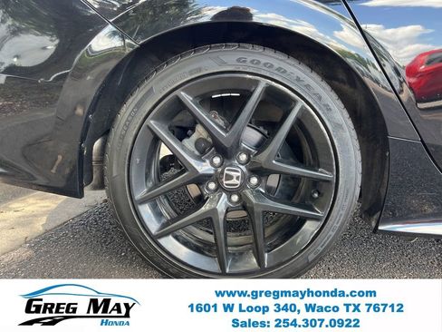 Used 2022 Honda Civic Sport image 9