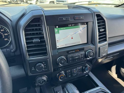 Used 2018 Ford F150 XLT w/ Equipment Group 302A Luxury AWD/4WD image 28