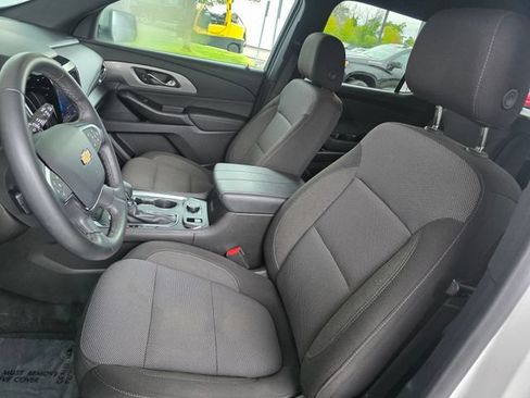 Used 2023 Chevrolet Traverse LT AWD/4WD image 25
