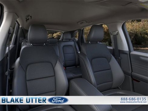 New 2026 Ford Escape SE image 11