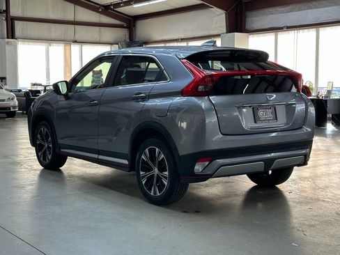 Used 2018 Mitsubishi Eclipse Cross SEL image 4