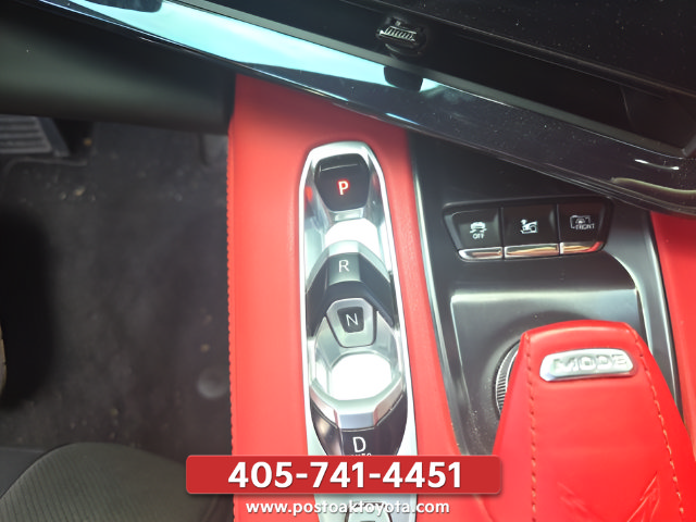 Used 2023 Chevrolet Corvette Stingray Preferred Cpe w/ Z51 Performance Package RWD image 18