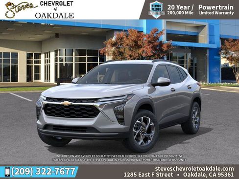 New 2026 Chevrolet Trax LT w/ Driver Confidence Package FWD image 6