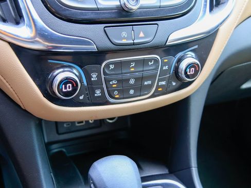 Used 2024 Chevrolet Equinox Premier FWD image 14
