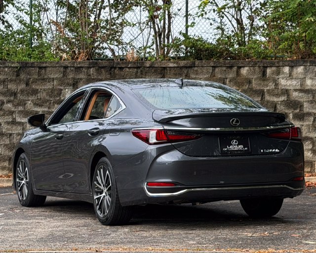 Certified 2024 Lexus ES 300h w/ Premium Package FWD image 9