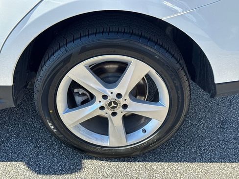 Used 2018 Mercedes-Benz GLE 350 w/ Premium 1 Package image 19