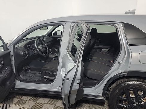 Certified 2023 Honda HR-V Sport image 16