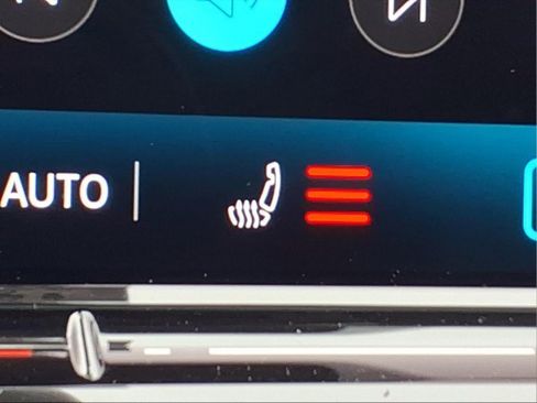 New 2026 Volkswagen Tiguan SE image 21