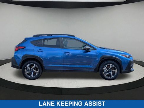 Certified 2025 Subaru Crosstrek 2.0i Premium image 2