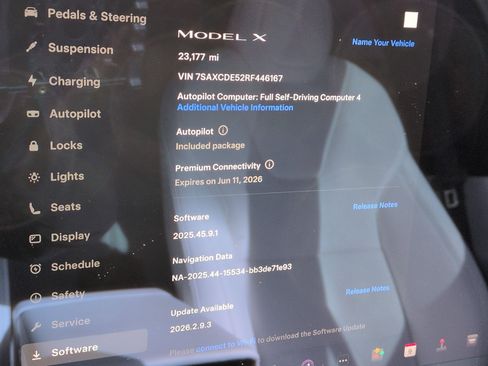 Used 2024 Tesla Model X image 21