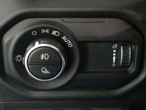 New 2025 Jeep Gladiator Sport AWD/4WD image 33