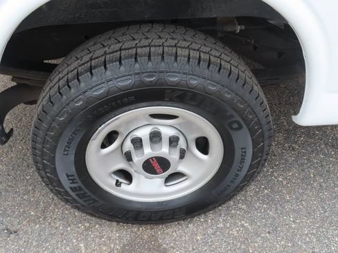 Used 2023 GMC Savana 2500 w/ Driver Convenience Package RWD image 14