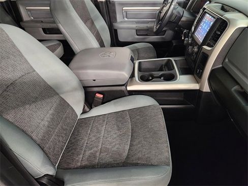 Used 2019 RAM 1500 Lone Star image 3