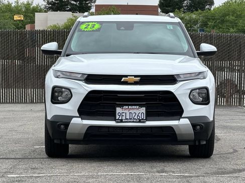 Used 2023 Chevrolet TrailBlazer LT w/ Convenience Package FWD image 8