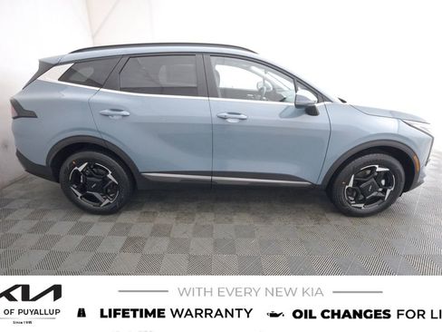 New 2026 Kia Sportage EX image 4