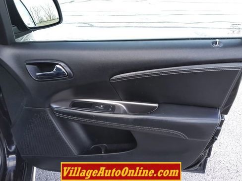 Used 2017 Dodge Journey Crossroad image 34