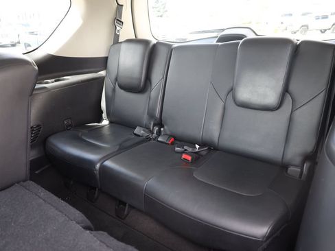 Used 2015 INFINITI QX80 4WD w/ 22" Wheel Package image 23
