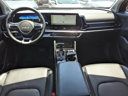 Certified 2023 Kia Sportage SX image 12