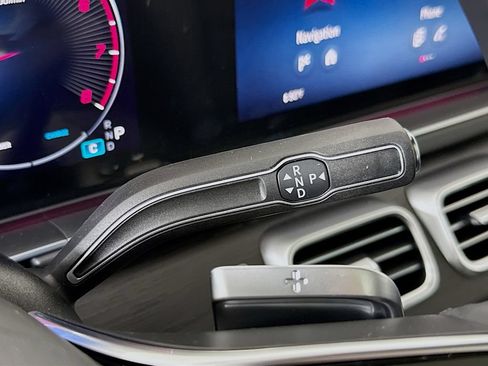 New 2026 Mercedes-Benz GLE 450 4MATIC image 17