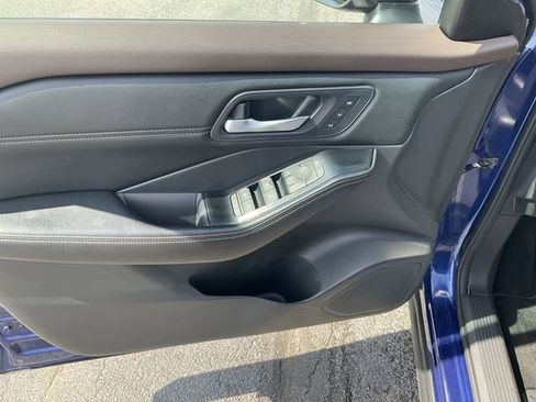Certified 2023 Nissan Rogue SL w/ SL Premium Package AWD/4WD image 29