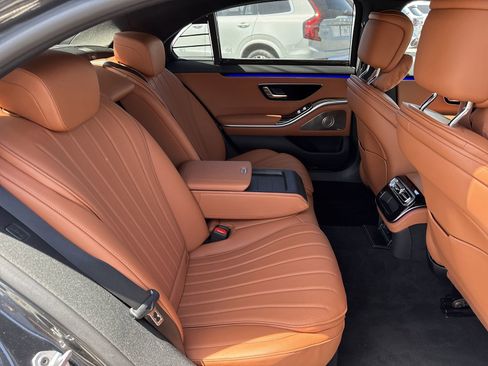 Certified 2022 Mercedes-Benz S 500 4MATIC image 30