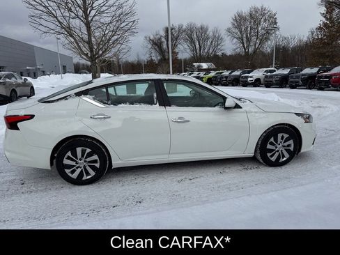 Certified 2022 Nissan Altima 2.5 S image 9