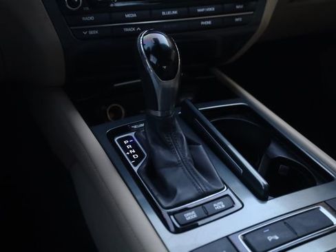 Used 2016 Hyundai Genesis 3.8 w/ Option Group 03 image 21