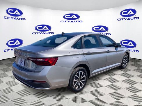 Used 2024 Volkswagen Jetta S FWD image 3