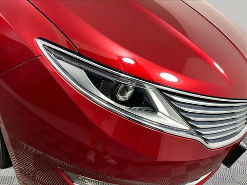 Used 2014 Lincoln MKZ w/ Equipment Group 101A Select FWD image 32
