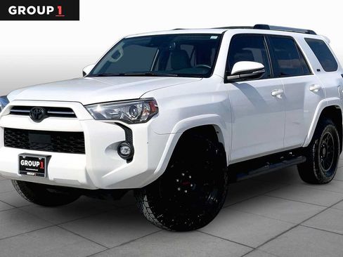 Used 2022 Toyota 4Runner SR5 Premium w/ Moonroof Package RWD image 1