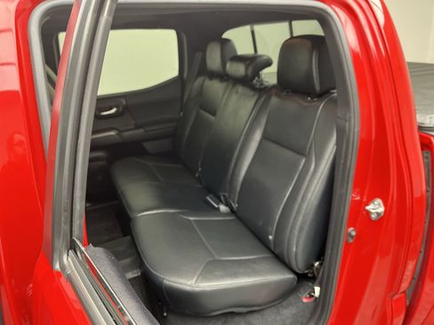 Used 2020 Toyota Tacoma TRD Sport w/ TRD Premium Sport Package image 12