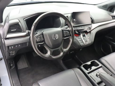 Used 2025 Honda Odyssey Sport-L image 14