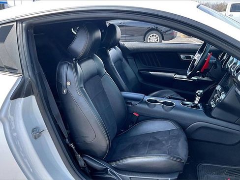 Used 2021 Ford Mustang GT Premium w/ Carbon Sport Interior Package image 28