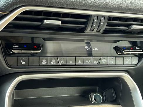 Certified 2025 MAZDA CX-90 Plug-In Hybrid w/Premium Sport image 25