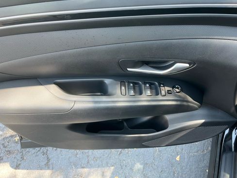 Used 2024 Hyundai Tucson Blue AWD/4WD image 12