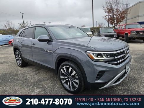 Used 2022 Volkswagen Atlas Cross Sport SE image 7