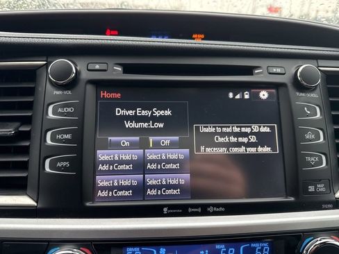 Used 2019 Toyota Highlander XLE AWD/4WD image 32